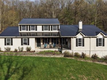 75 CLEMENS ROAD, FLEETWOOD, PA 19522