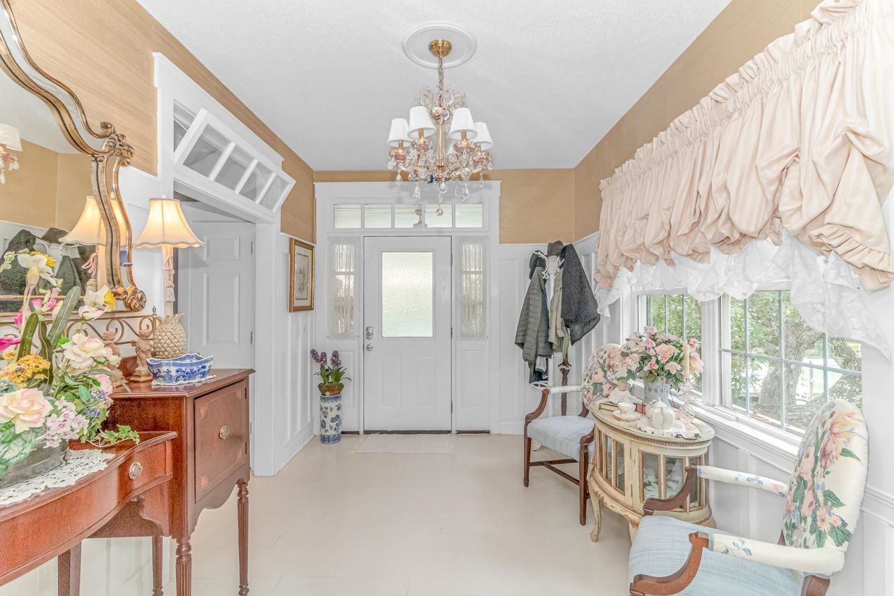 106 Edwards Ave.  Photo 18