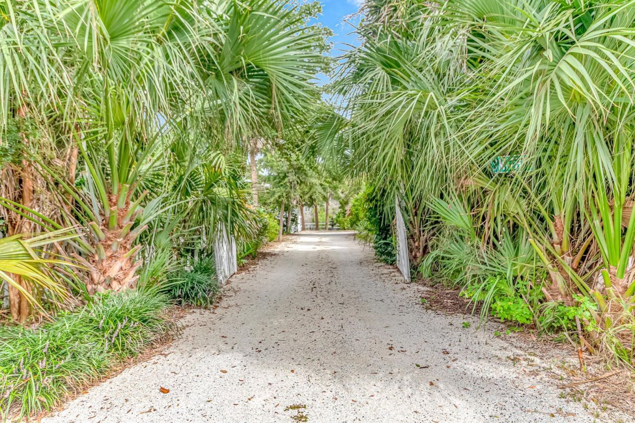 106 Edwards Ave.  Photo 7