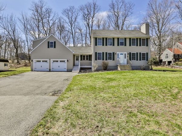 54 Kenoza St, Haverhill, MA 01830