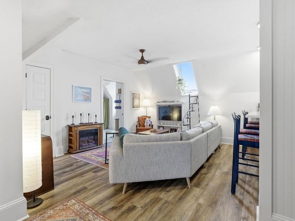 2541 Garfield Avenue , Unit 5, Minneapolis, MN 55405