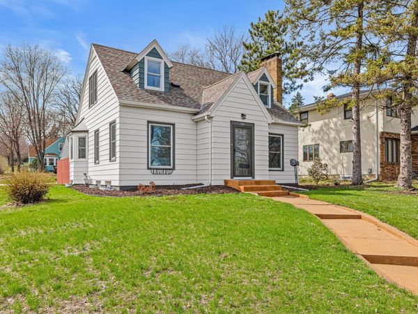 703 16th Avenue N, South Saint Paul, MN 55075