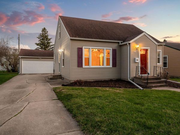 1800 2nd Avenue SE, Austin, MN 55912