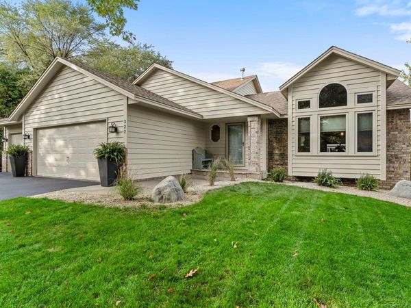 322 74th Avenue N, Brooklyn Park, MN 55444