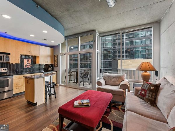 923 Peachtree Street NE, Unit 827, Atlanta, GA 30309