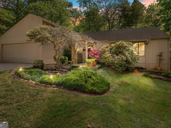 4962 Cherrydale Drive, Douglasville, GA 30135