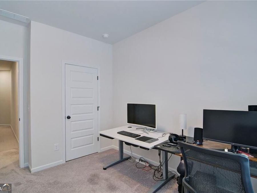 Property Image 36