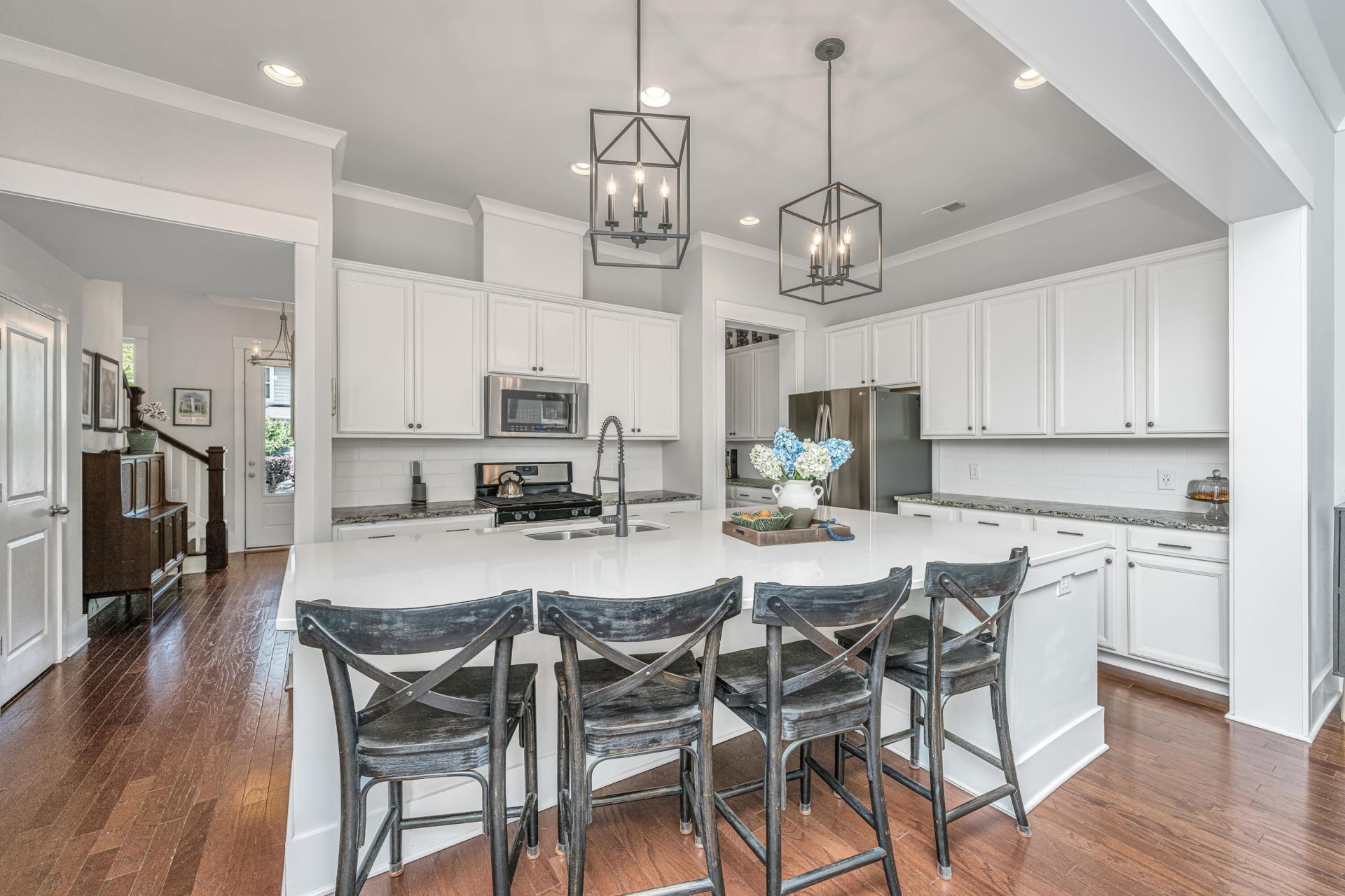 5162 Celtic Drive Photo 11