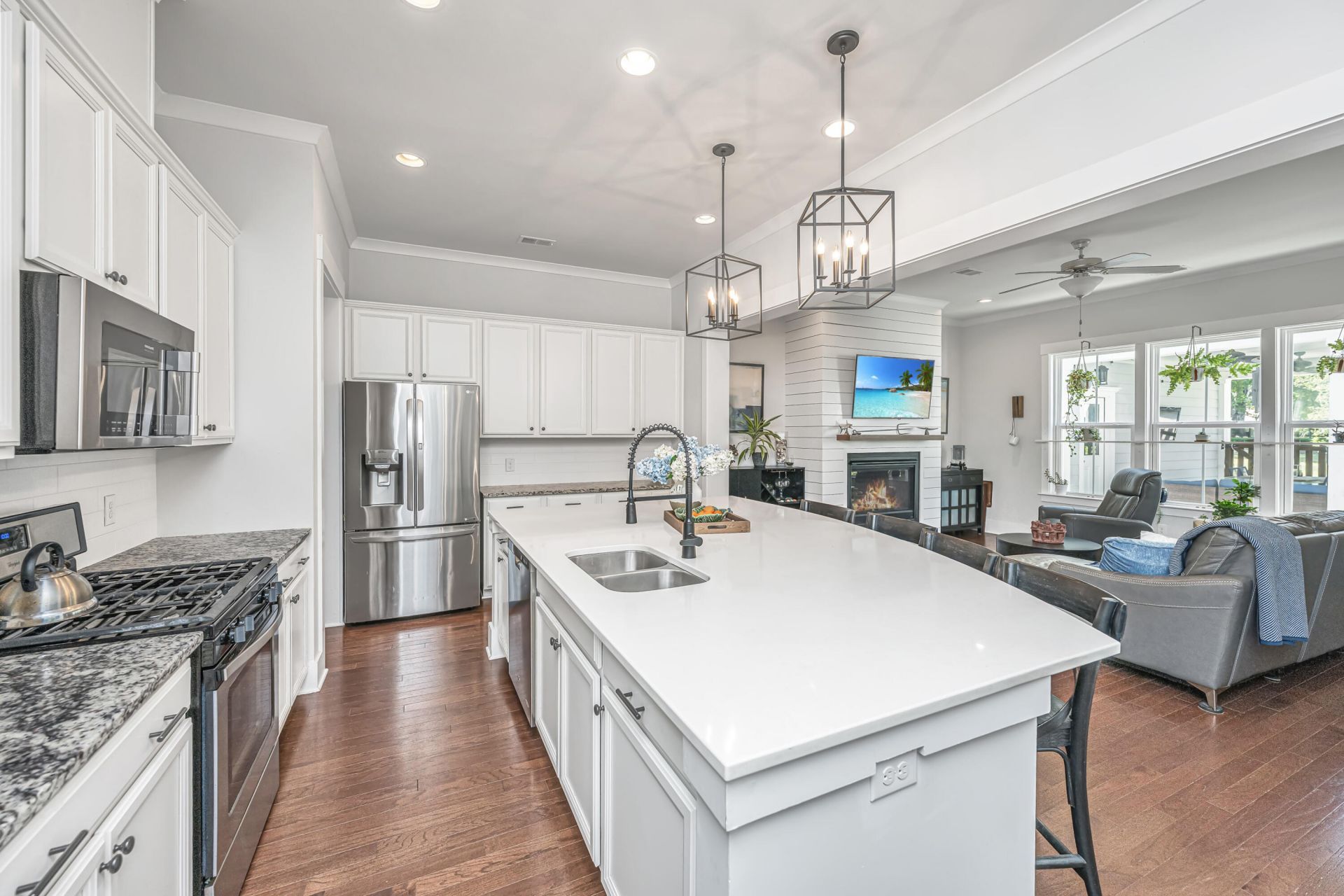 5162 Celtic Drive Photo 13