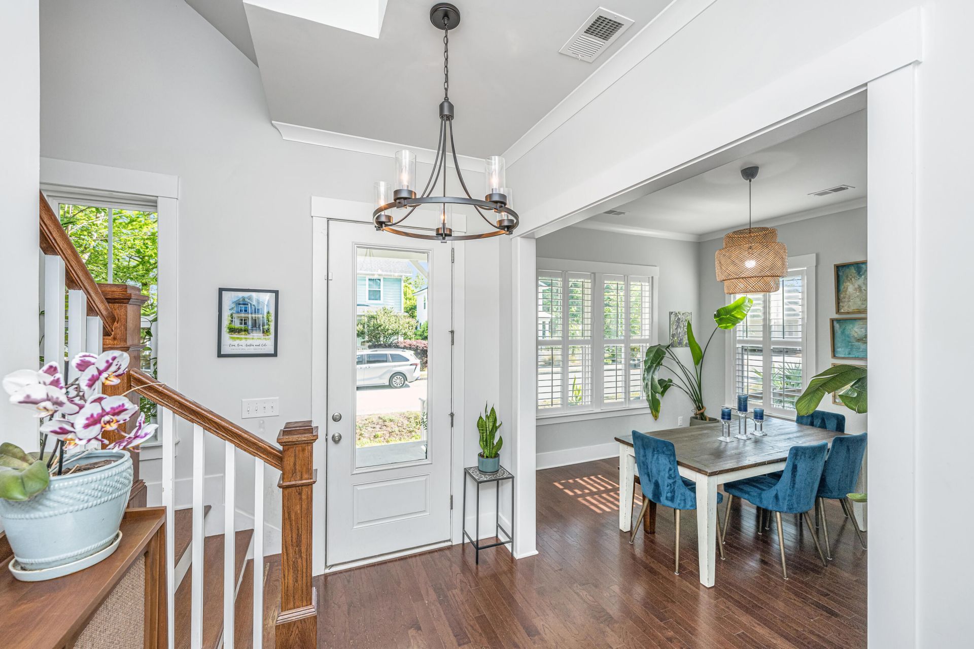 5162 Celtic Drive Photo 6