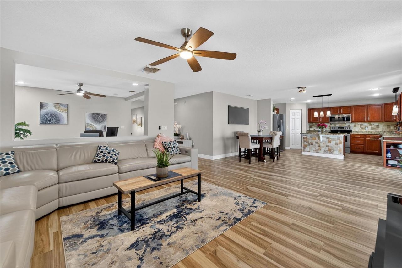 5325 Sandy Shell Drive, Apollo Beach, FL 33572 Photo