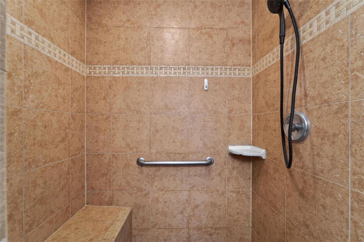 5325 Sandy Shell Drive, Apollo Beach, FL 33572 Photo