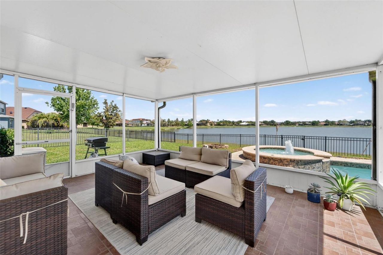 5325 Sandy Shell Drive, Apollo Beach, FL 33572 Photo
