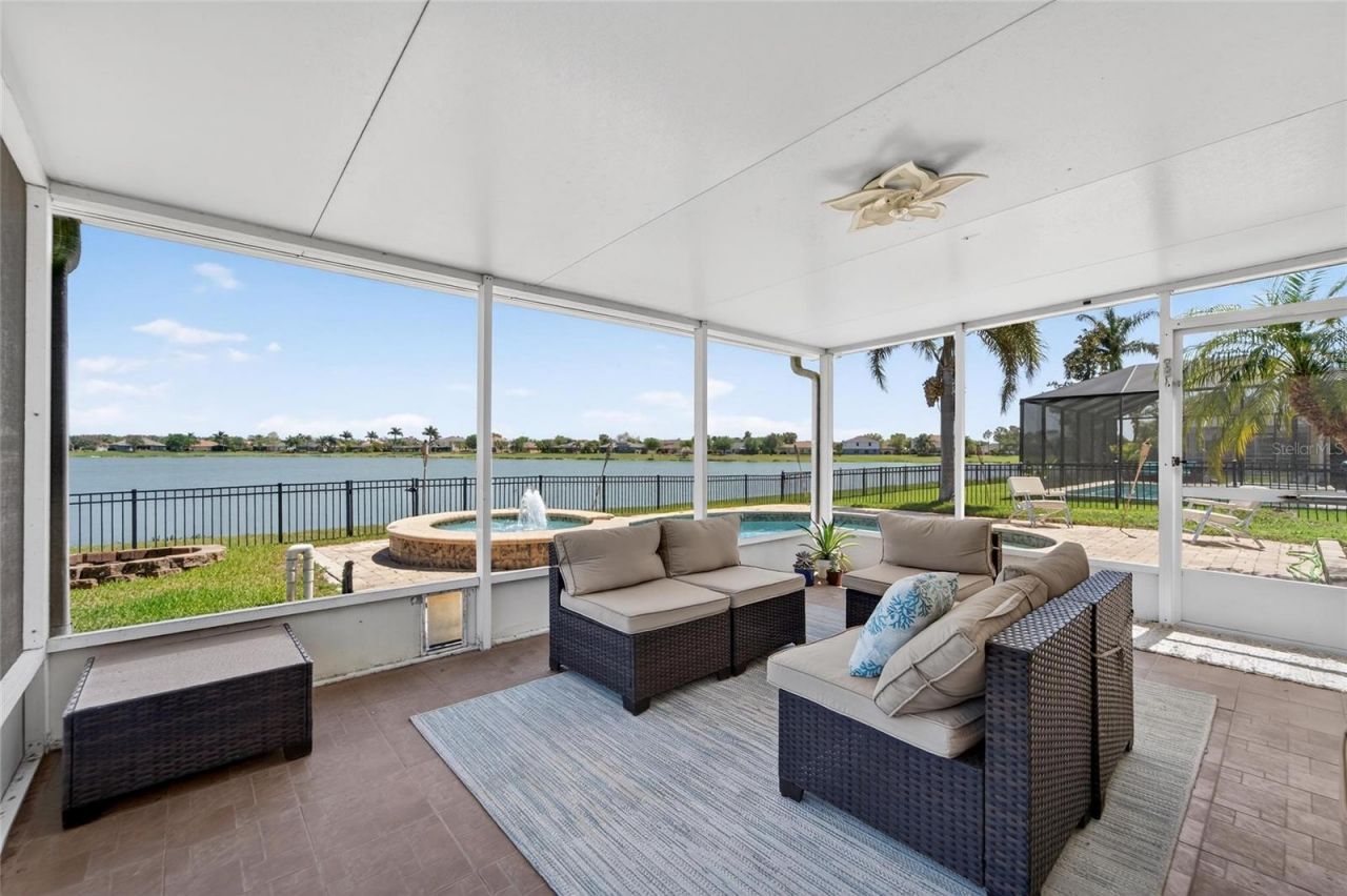 5325 Sandy Shell Drive, Apollo Beach, FL 33572 Photo