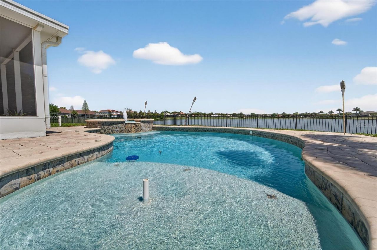 5325 Sandy Shell Drive, Apollo Beach, FL 33572 Photo