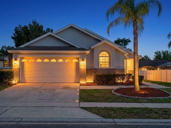 15932 ROBIN HILL LOOP , CLERMONT, FL 34714