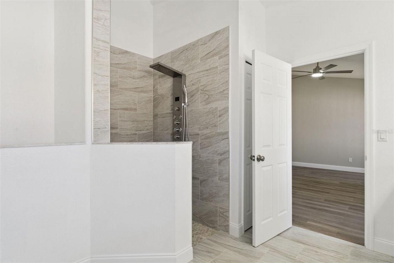 15932 Robin Hill Loop , Clermont, FL 34714 Photo