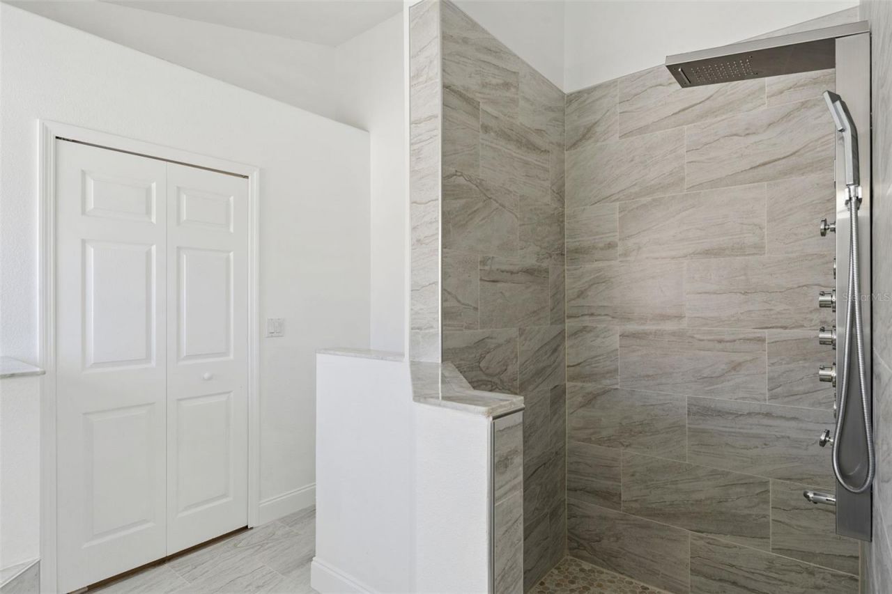 15932 Robin Hill Loop , Clermont, FL 34714 Photo