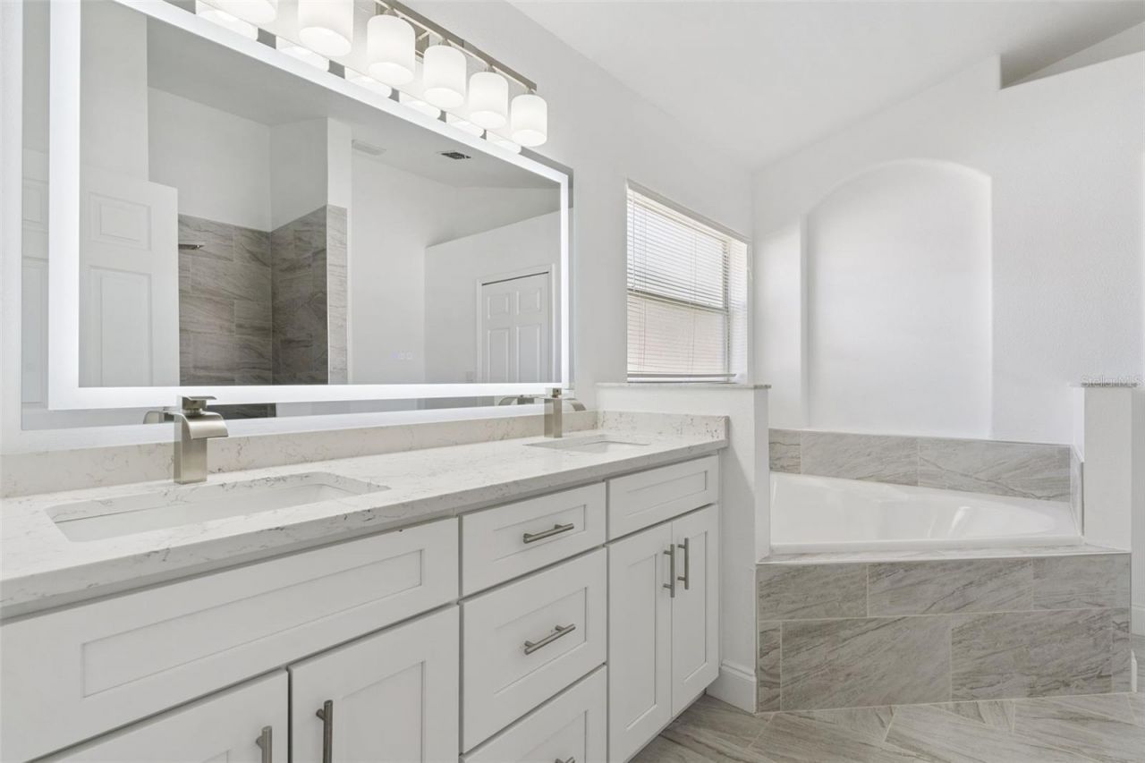 15932 Robin Hill Loop , Clermont, FL 34714 Photo