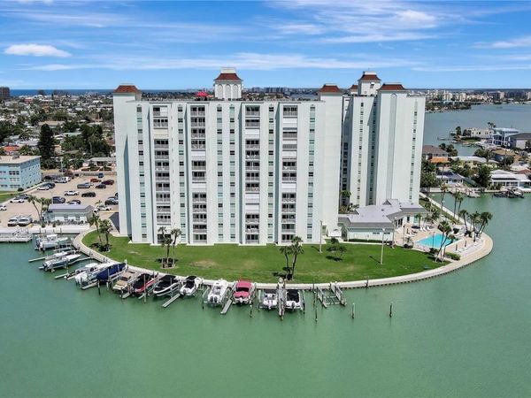 400 64TH AVENUE, Unit 202, ST PETE BEACH, FL 33706