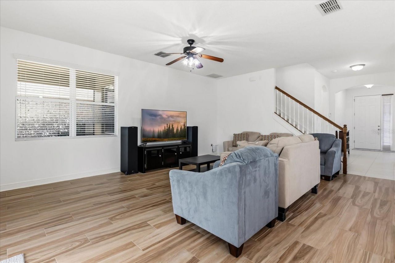 10536 Cabbage Tree Loop, Orlando, FL 32825 Photo