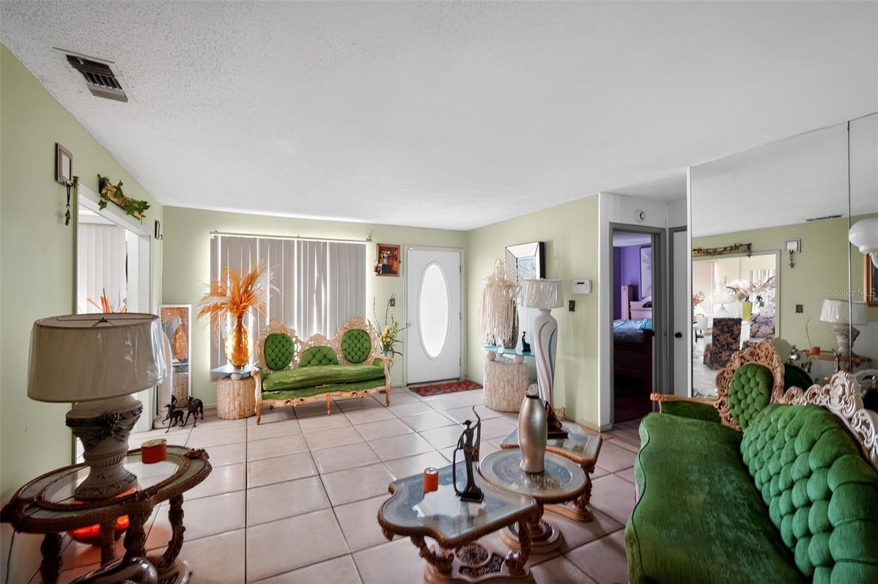 1803 S Wilkins Avenue, Plant City, FL 33563 Photo