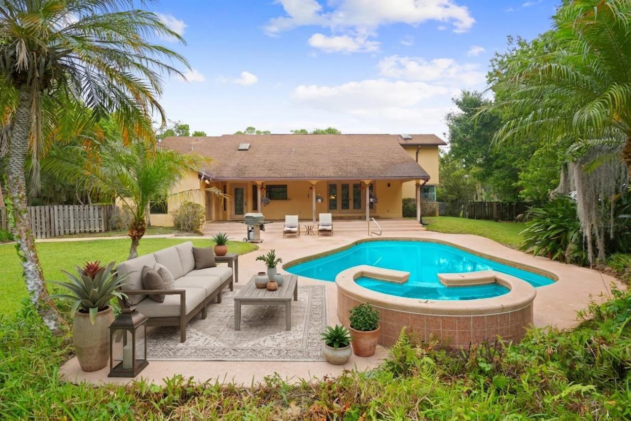 197 Tumblin Kling Road, Fort Pierce, FL 34982 Photo