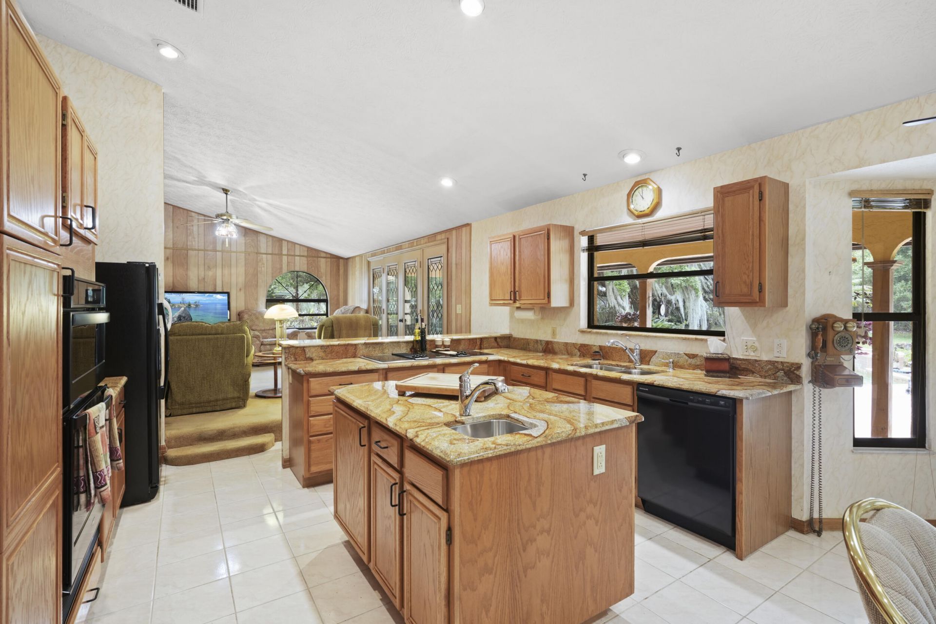 197 Tumblin Kling Road, Fort Pierce, FL 34982 Photo