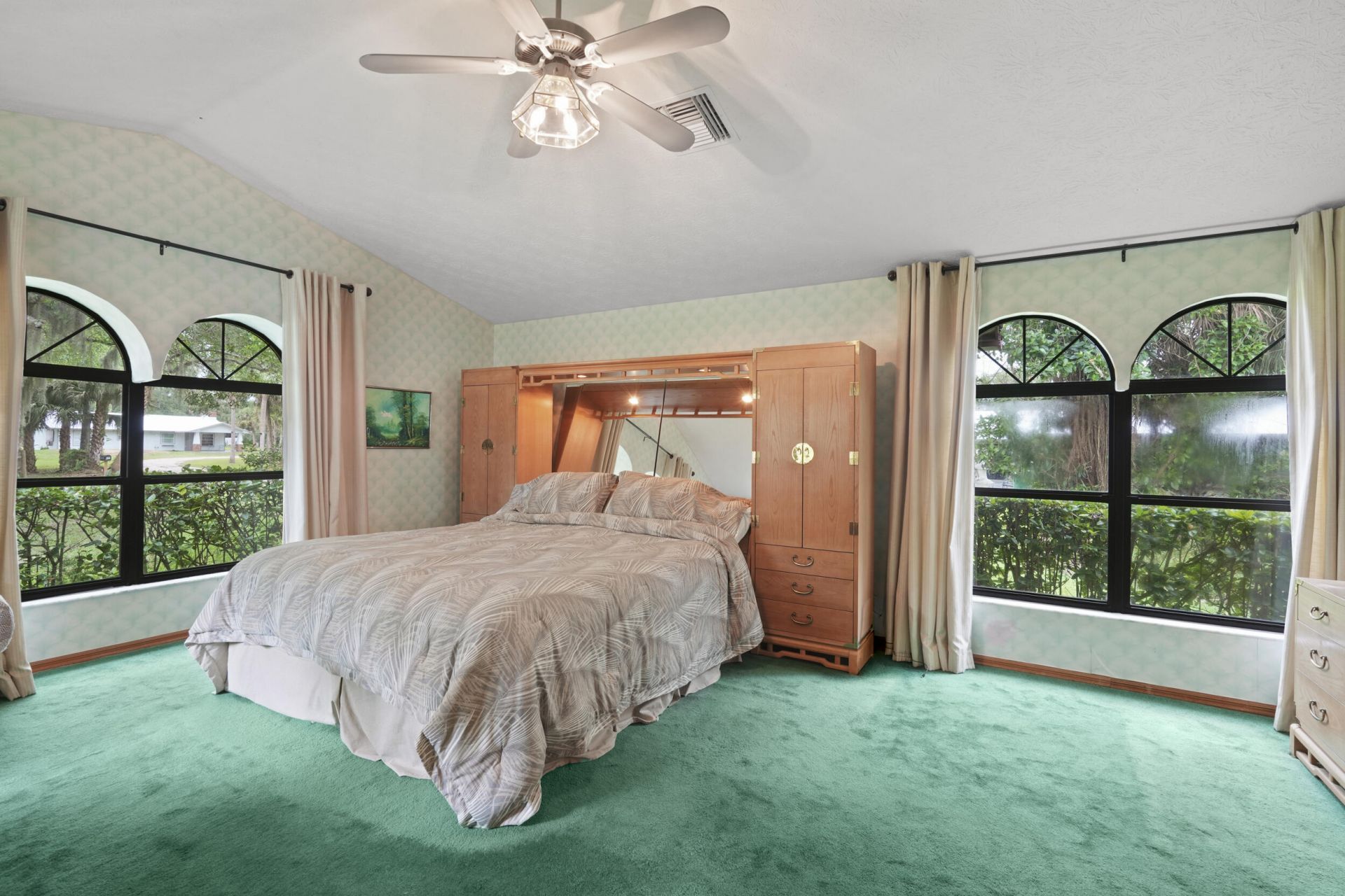 197 Tumblin Kling Road, Fort Pierce, FL 34982 Photo