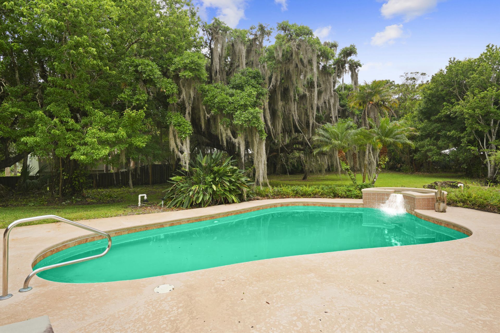 197 Tumblin Kling Road, Fort Pierce, FL 34982 Photo