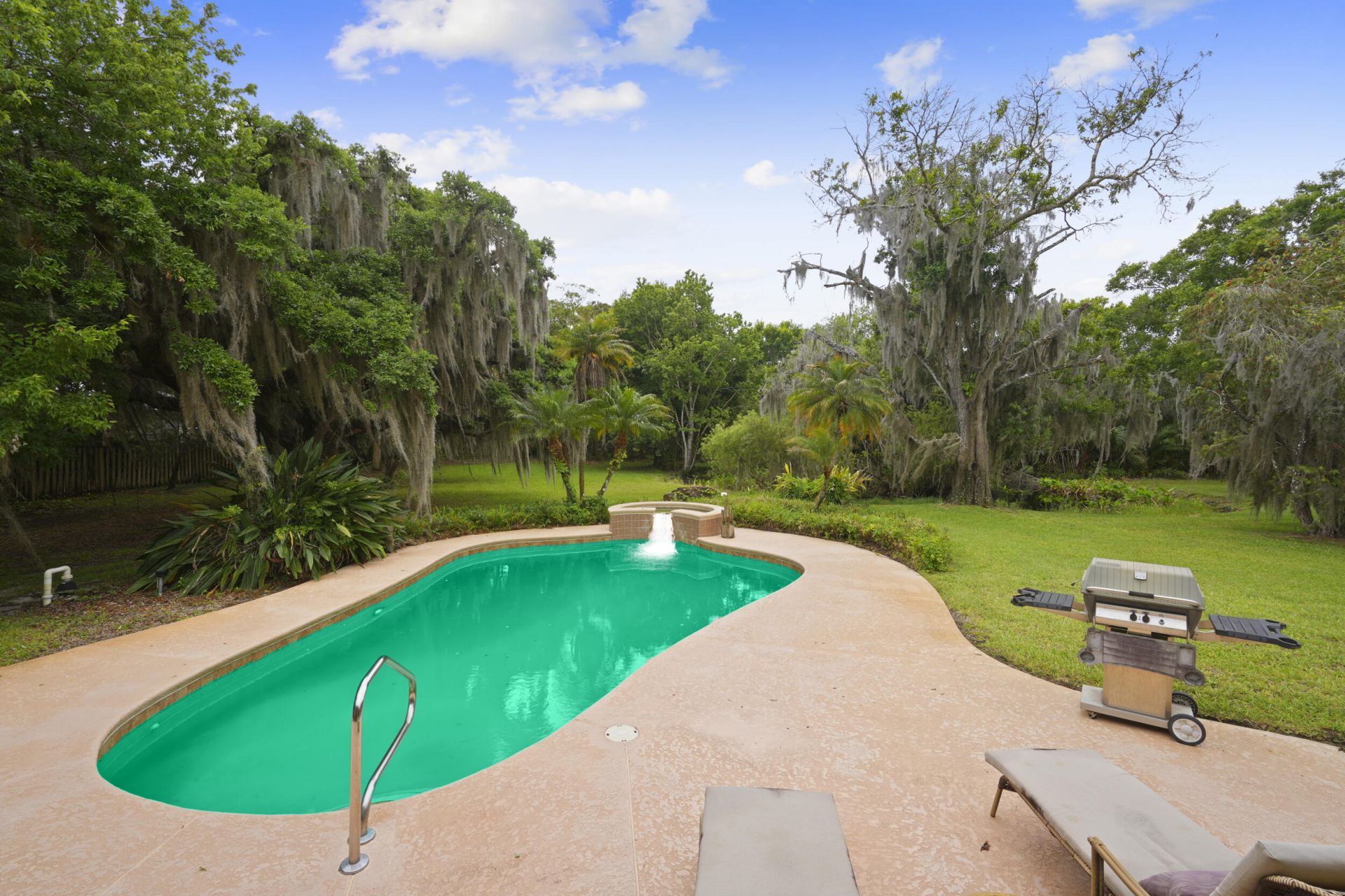 197 Tumblin Kling Road, Fort Pierce, FL 34982 Photo