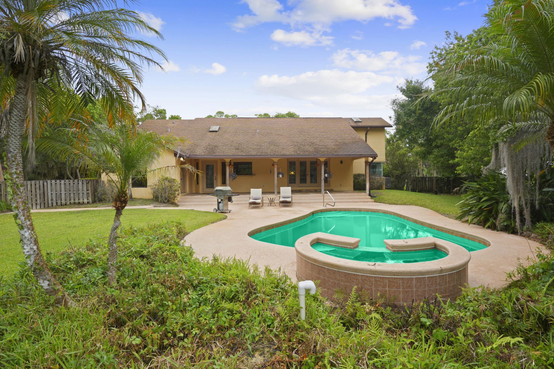 197 Tumblin Kling Road, Fort Pierce, FL 34982 Photo