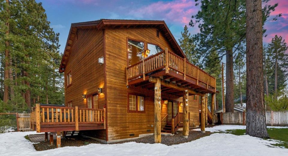 693 Patricia Lane, South Lake Tahoe, CA 96150 Photo