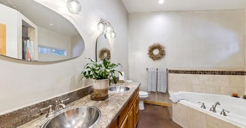 693 Patricia Lane, South Lake Tahoe, CA 96150 Photo