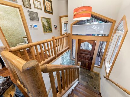 693 Patricia Lane, South Lake Tahoe, CA 96150 Photo