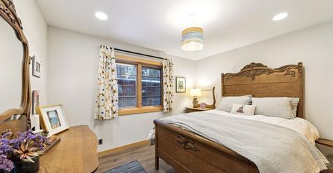 693 Patricia Lane, South Lake Tahoe, CA 96150 Photo