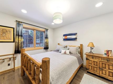 693 Patricia Lane, South Lake Tahoe, CA 96150 Photo