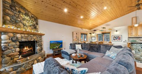 693 Patricia Lane, South Lake Tahoe, CA 96150 Photo