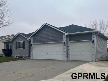 2010 Gunnison Drive , Lincoln, NE 68521