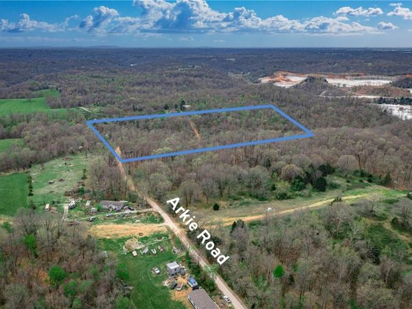 11925 Arkie Road, Rogers, AR 72756