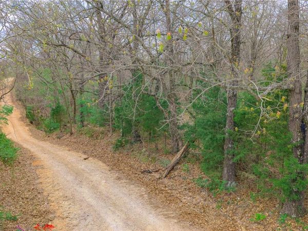 11925 Arkie Road, Rogers, AR 72756