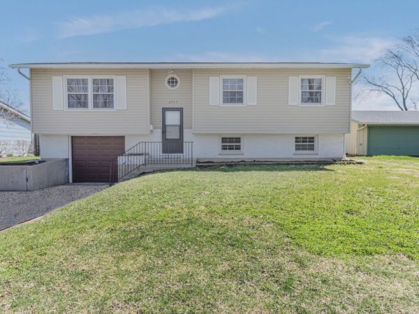 6925 Edgebrook Lane , Hanover Park, IL 60133