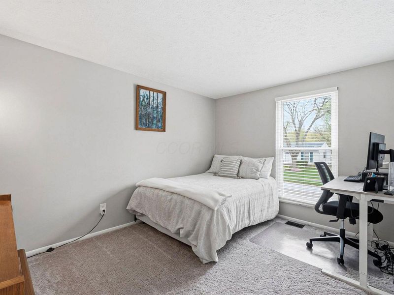 2949 Cortona Road , Columbus, OH 43204 Photo 28