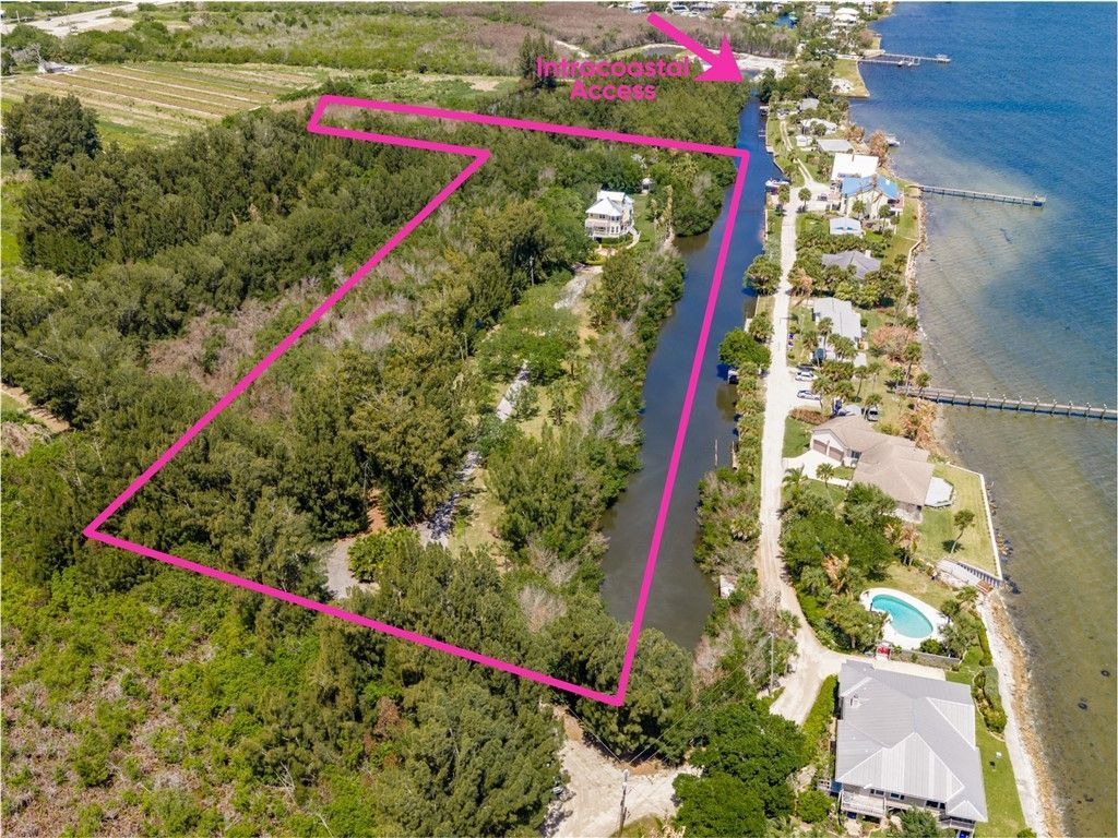 9115 44th Avenue, Sebastian, FL 32958 Photo