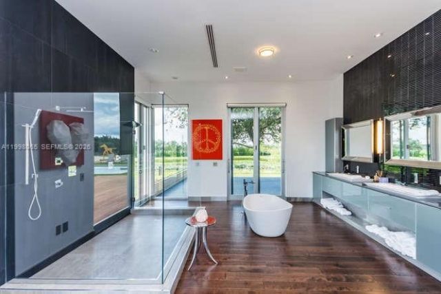 15722 Sunnyland Ln, Wellington, FL 33414 Photo