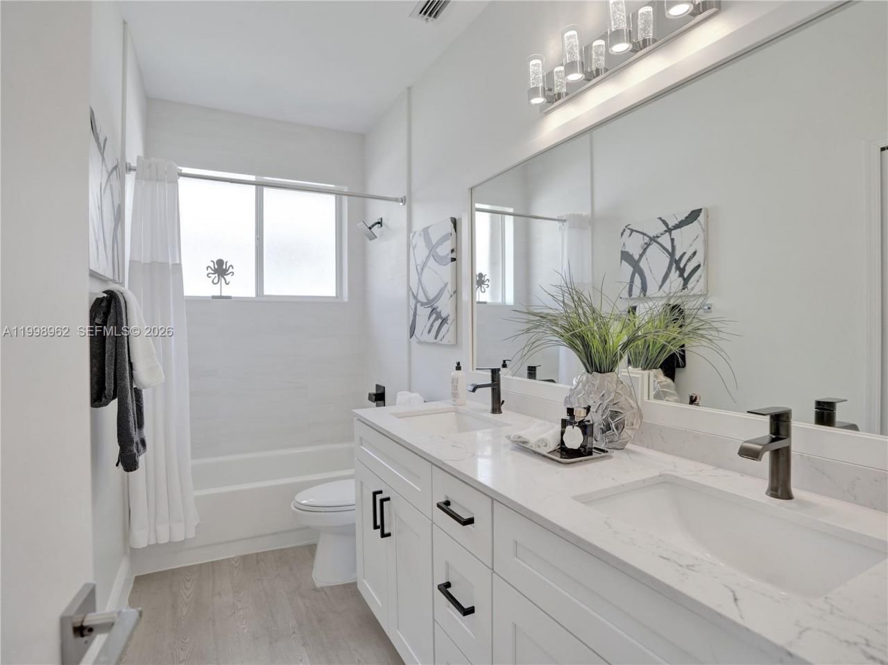 1356 Ginger Cir, Weston, FL 33326 Photo