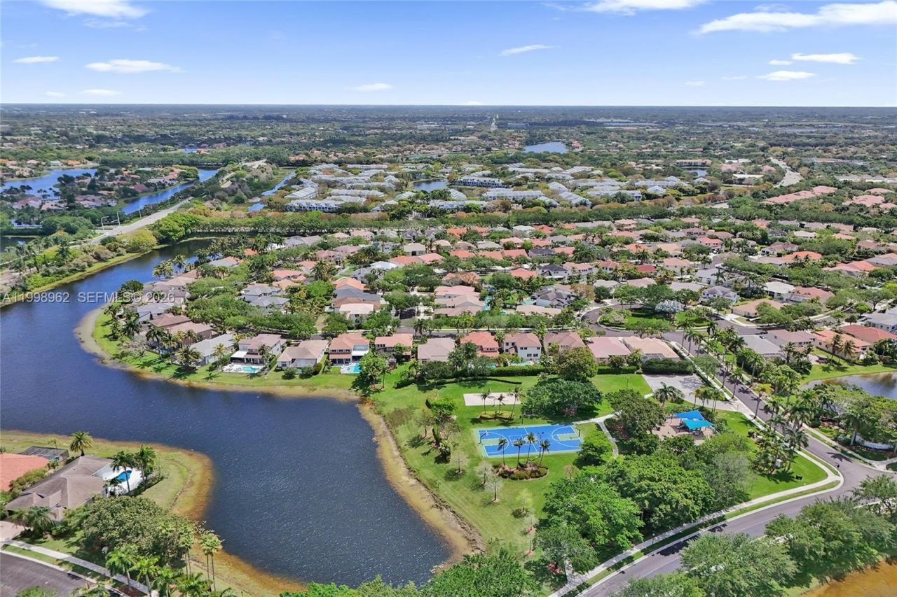 1356 Ginger Cir, Weston, FL 33326 Photo