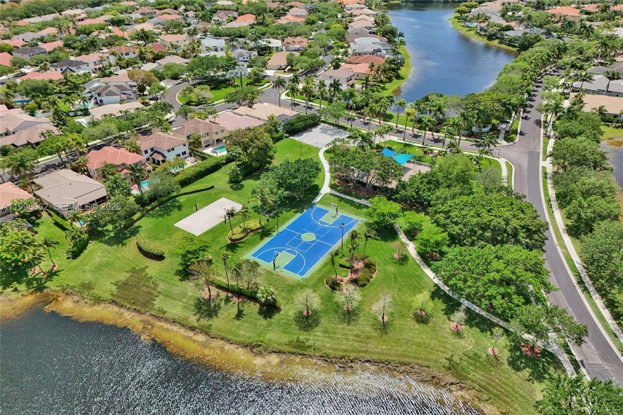 1356 Ginger Cir, Weston, FL 33326 Photo