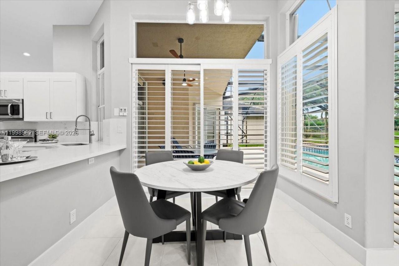 1356 Ginger Cir, Weston, FL 33326 Photo