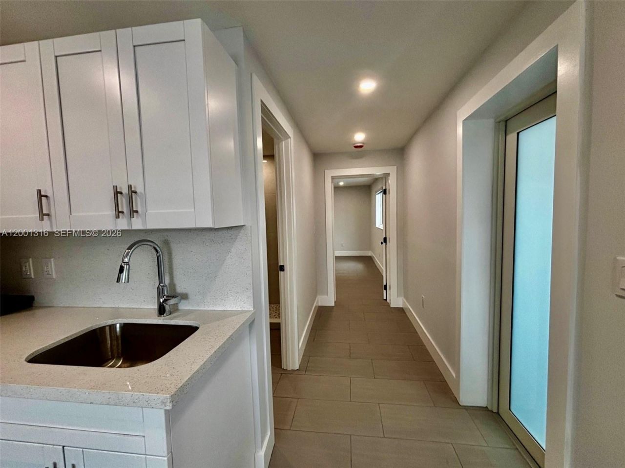 130 W 57th St, Unit SIDE, Hialeah, FL 33012 Photo